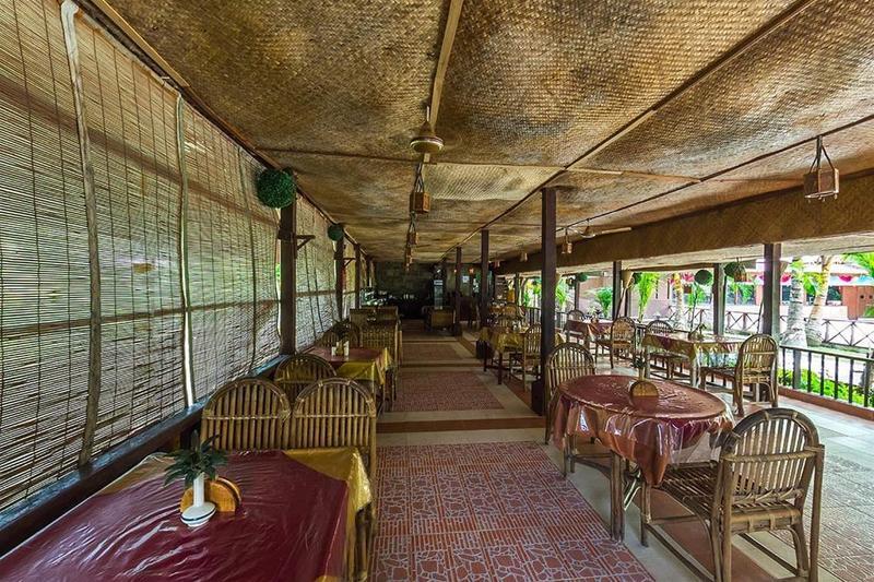 Symphony Palms Beach Resort And Spa Govind Nagar Luaran gambar