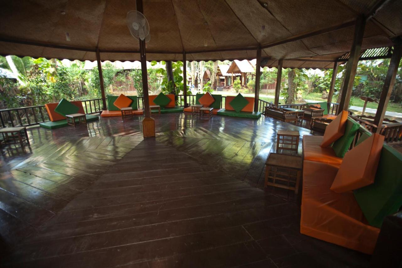 Symphony Palms Beach Resort And Spa Govind Nagar Luaran gambar